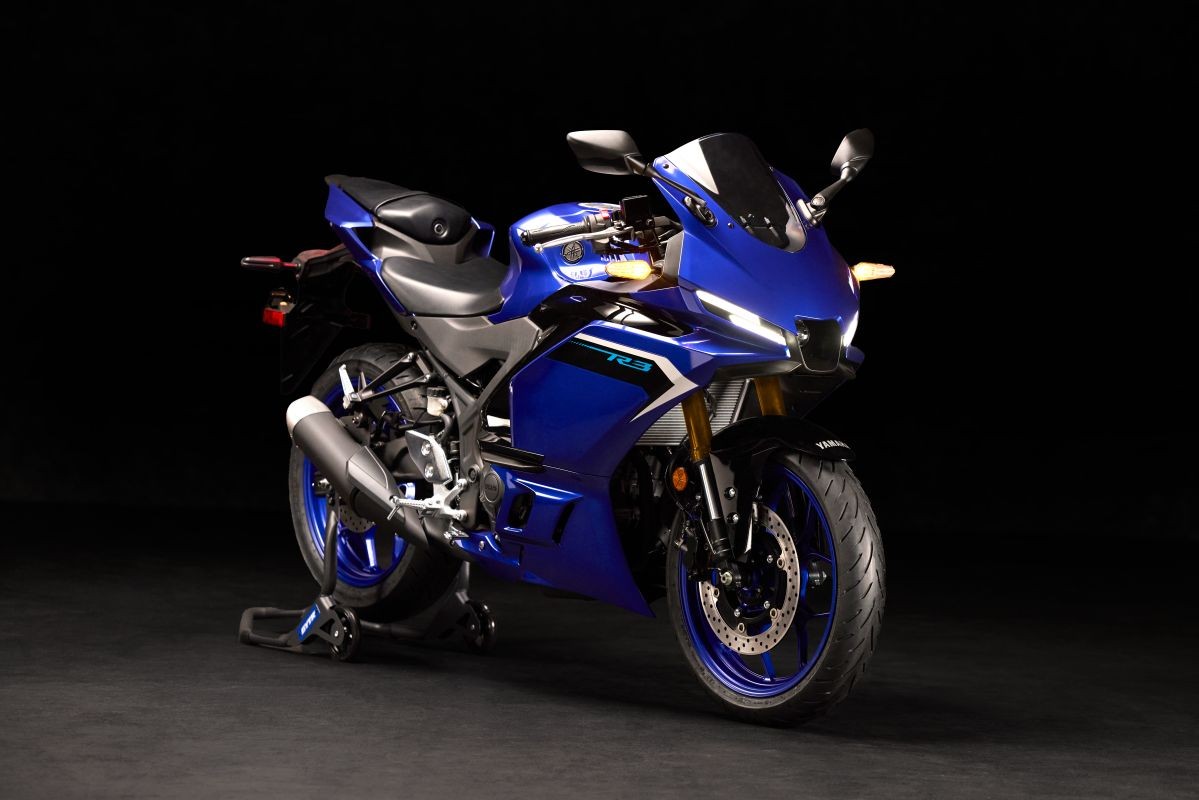 Yamaha R3: tutte le immagini della nuova sportiva 